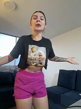 Snapshot of SofiaG_ chatting on February 24, 10:47 pm SofiaG online show from February 24, 10:47 pm