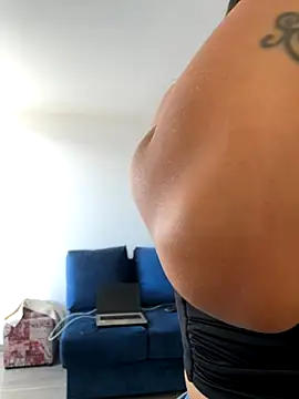 SofiaG  online show from November 6, 7:37 pm