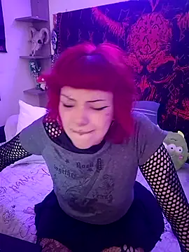 Snapshot of Sarah-Stoner chatting on July 15, 11:43 pm Sarah-Stoner online show from July 15, 11:43 pm