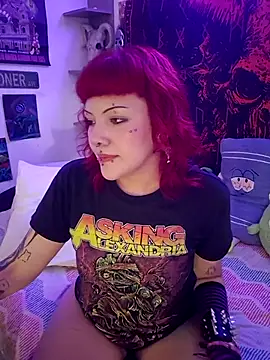 Snapshot of Sarah-Stoner chatting on July 17, 1:01 am Sarah-Stoner online show from July 17, 1:01 am