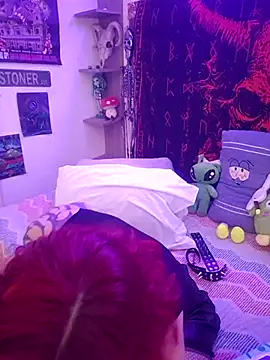 Snapshot of Sarah-Stoner chatting on August 3, 11:52 pm Sarah-Stoner online show from August 3, 11:52 pm