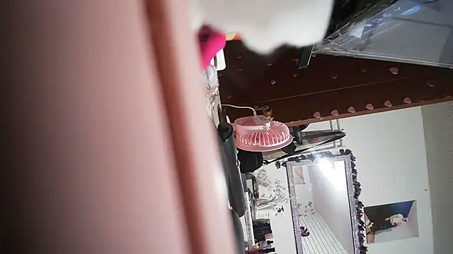 Snapshot of maturehot_65 chatting on November 17, 8:25 pm maturehot 65 online show from November 17, 8:25 pm