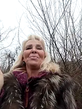 CassandraSandra44 online show from December 1, 7:24 am