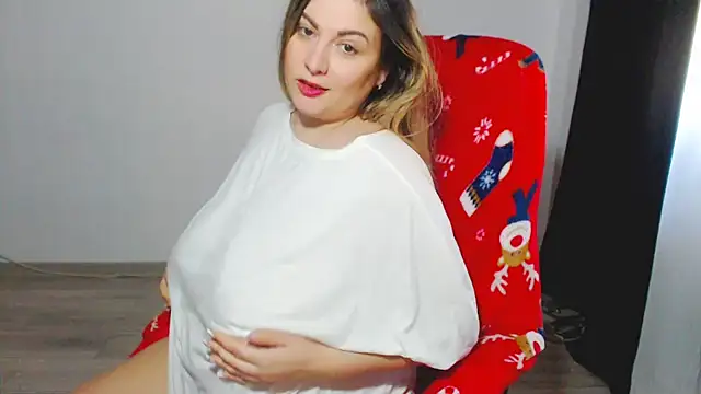 Snapshot of Moon_piex chatting on March 6, 10:20 am Moon piex online show from March 6, 10:20 am