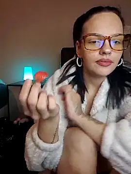 Jujuicy 97 online show from March 20, 5:46 am