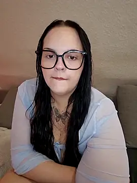 Jujuicy 97 online show from May 29, 1:09 pm