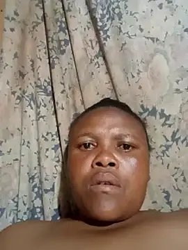 Snapshot of chubbyfreakyy1 chatting on December 17, 8:26 pm chubbyfreakyy1 online show from December 17, 8:26 pm