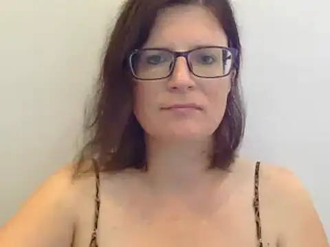 CrimsonMistress online show from January 15, 3:11 am