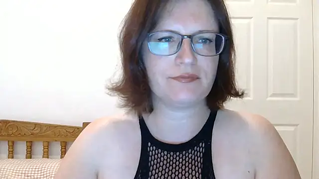 CrimsonMistress online show from December 20, 10:39 pm