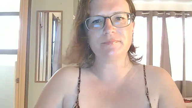 CrimsonMistress online show from August 3, 10:46 pm