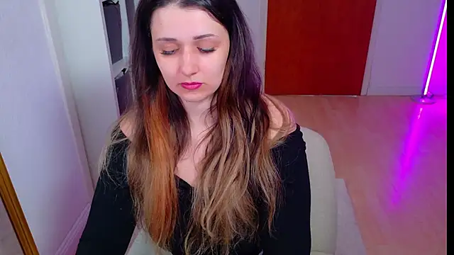 Snapshot of jenna-sxy19 chatting on September 11, 10:37 am jenna-sxy19 online show from September 11, 10:37 am