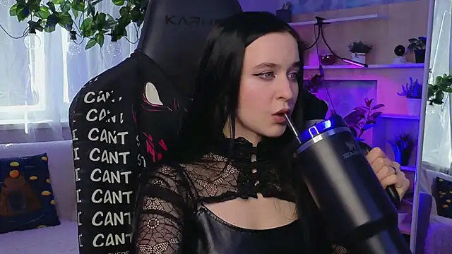 KiraLiLime online show from March 22, 12:14 pm