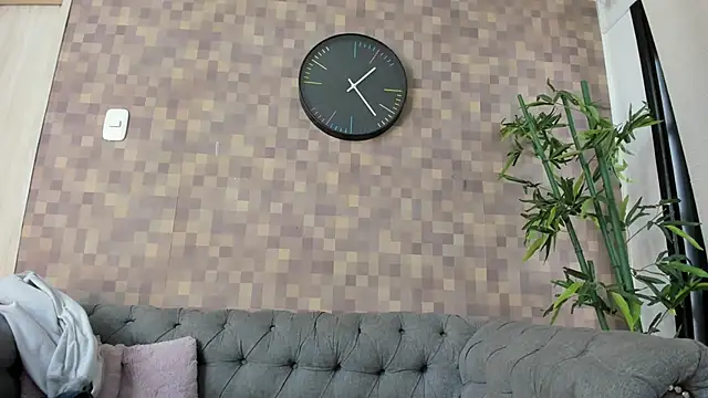 nataly velez online show from October 31, 7:37 pm