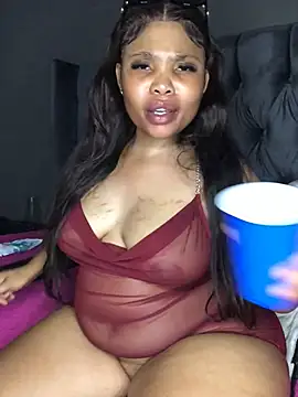 Anaelle24 online show from January 28, 11:17 pm