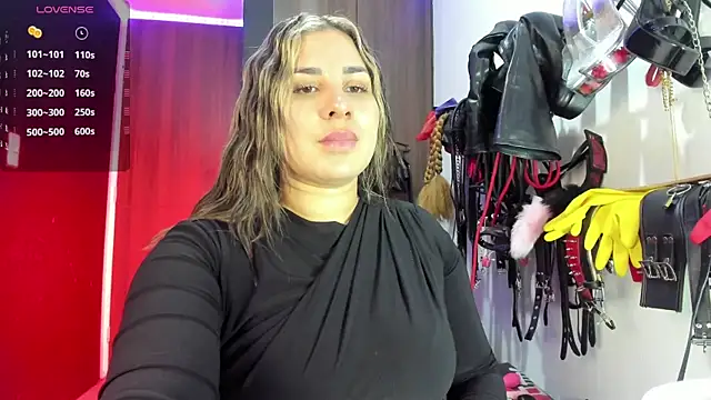 Snapshot of violet_bdsmx chatting on June 10, 7:46 pm violet bdsmx online show from June 10, 7:46 pm