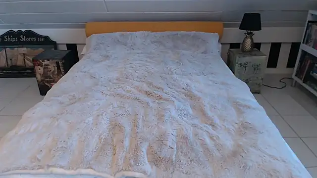 Greyhound70 online show from September 14, 9:08 am