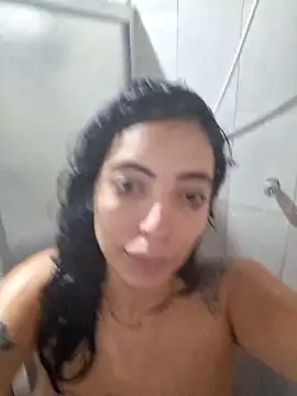 Snapshot of Sweet-diamondxxx chatting on November 15, 3:52 pm Sweet-diamondxxx online show from November 15, 3:52 pm