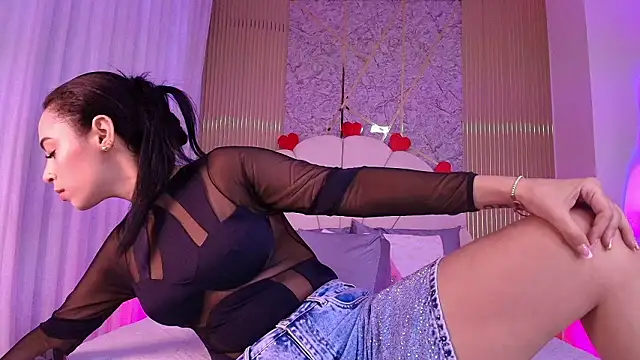 aisha sh online show from February 14, 12:02 pm