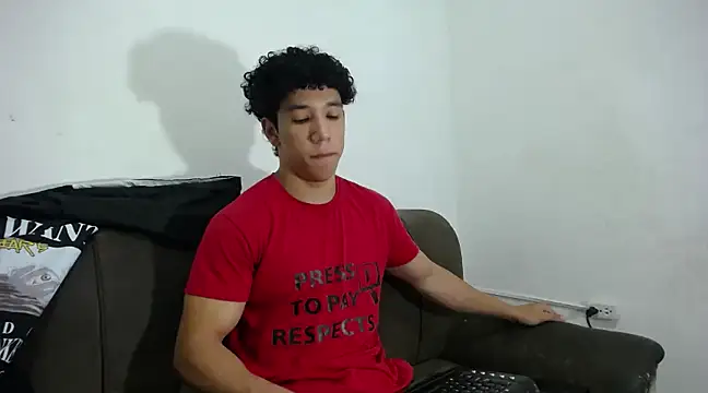 Snapshot of ethan_noir chatting on March 1, 6:11 pm ethan noir online show from March 1, 6:11 pm