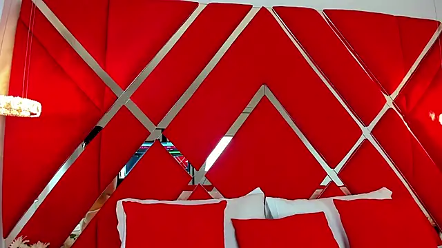 SusanCouper online show from February 14, 10:36 pm