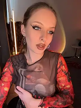 Snapshot of Natural_pussy chatting on July 17, 7:15 am Natural pussy online show from July 17, 7:15 am