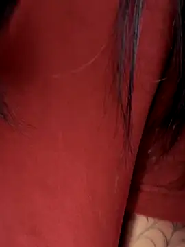 Snapshot of -Loren- chatting on December 4, 11:30 am -Loren- online show from December 4, 11:30 am