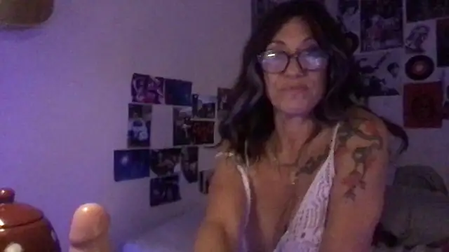 karrmmaa online show from November 14, 11:09 am