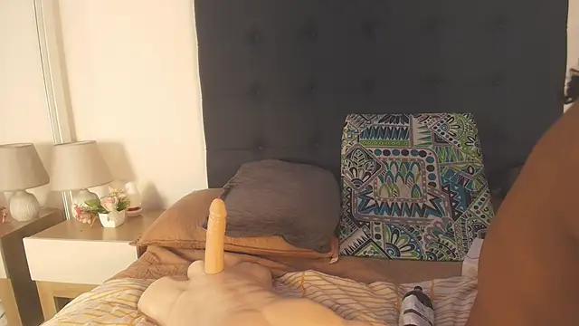 Evelonga 707 online show from March 17, 7:06 pm