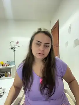 Im Amelia online show from June 15, 1:46 pm
