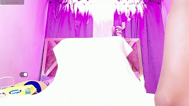 Doll IvannaTs online show from May 14, 9:27 am
