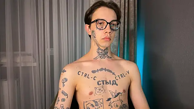 anahori  simon online show from February 2, 8:08 pm