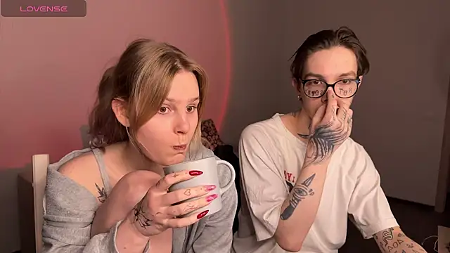 anahori  simon online show from February 22, 10:09 pm