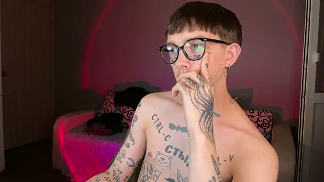 anahori  simon online show from September 12, 11:15 pm