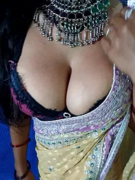 Savita hotmom online show from December 5, 6:59 pm