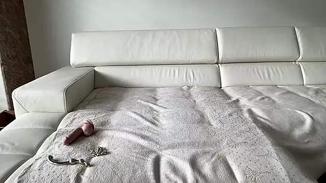 Snapshot of sexyLolia11 chatting on October 1, 10:54 am sexyLolia11 online show from October 1, 10:54 am