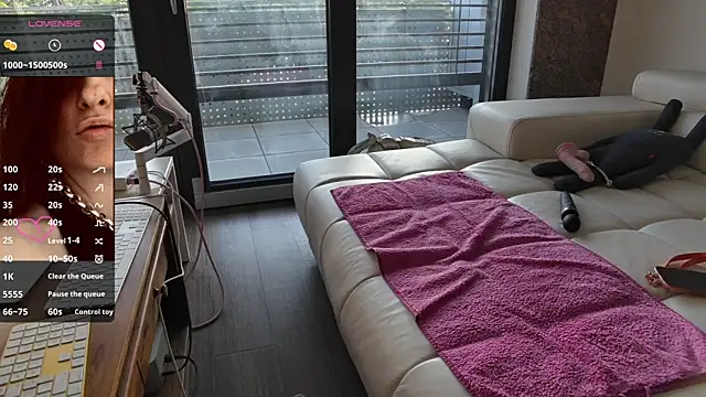 sexyLolia11 online show from June 18, 6:23 pm