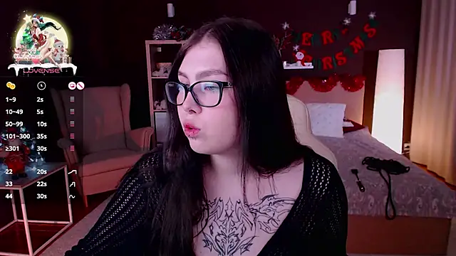 Snapshot of Arizonaa_Muse chatting on December 29, 12:34 pm Arizonaa Muse online show from December 29, 12:34 pm