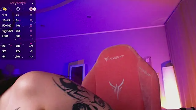Snapshot of Arizonaa_Muse chatting on January 19, 3:32 pm Arizonaa Muse online show from January 19, 3:32 pm