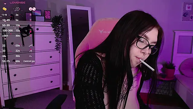 Snapshot of Arizonaa_Muse chatting on March 2, 3:34 am Arizonaa Muse online show from March 2, 3:34 am