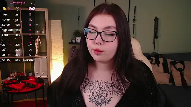 Snapshot of Arizonaa_Muse chatting on March 9, 12:31 am Arizonaa Muse online show from March 9, 12:31 am