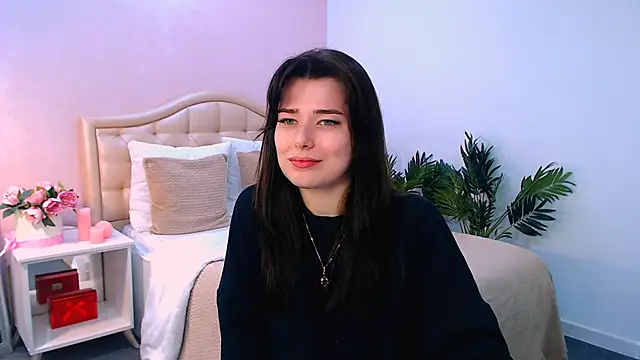  Sun Shy  online show from November 20, 1:22 pm