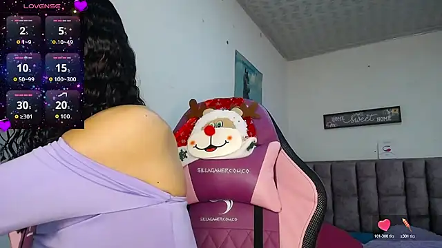 Lanna hott  online show from December 3, 4:38 pm