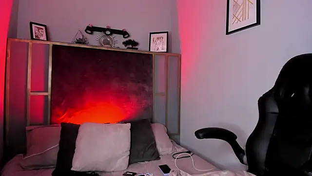 Valkiria ponce online show from February 26, 2:25 pm