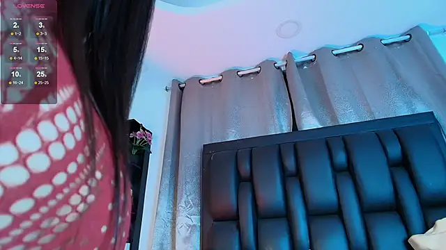 SaraRoy  online show from May 13, 10:27 pm