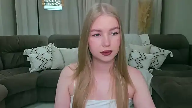 shy  lady online show from May 7, 5:46 am