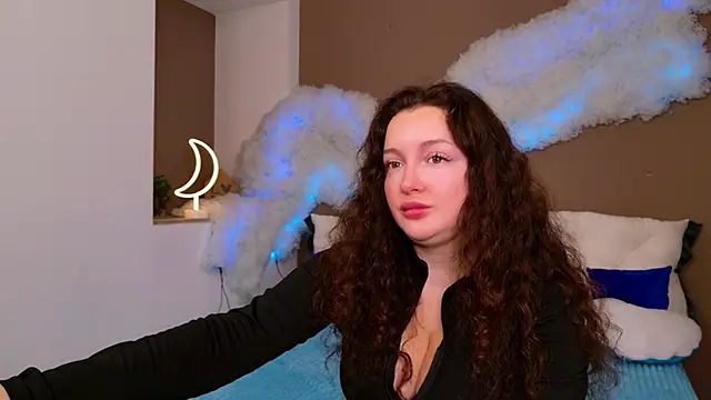 Snapshot of GloriNichols chatting on November 10, 6:12 am GloriNichols online show from November 10, 6:12 am