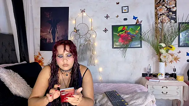 Snapshot of Kyara_Queen chatting on July 14, 6:13 pm Kyara Queen online show from July 14, 6:13 pm