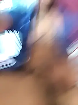 Snapshot of ale3J4a chatting on November 21, 11:03 pm ale3J4a online show from November 21, 11:03 pm