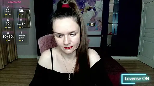 Snapshot of AriaGray chatting on December 2, 4:29 am AriaGray online show from December 2, 4:29 am