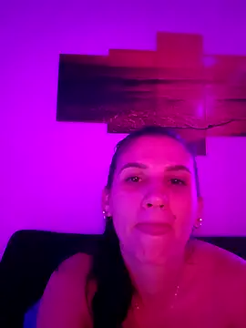 Snapshot of AbbyBaker222 chatting on February 1, 9:00 am AbbyBaker222 online show from February 1, 9:00 am